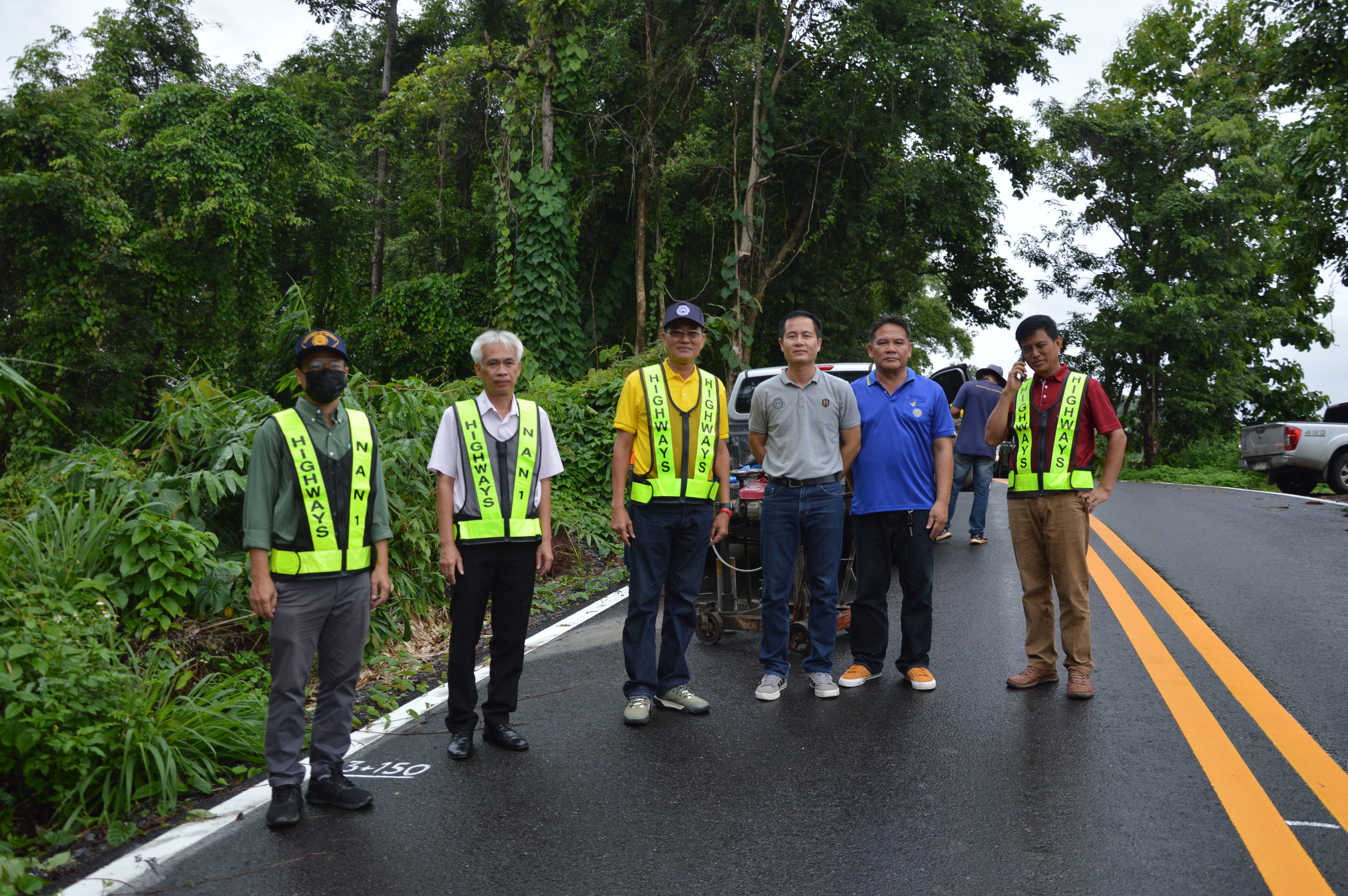 ตรวจรับงานจ้างเหมางานซ่อมทางผิวแอสฟัลต์ ทางหลวงหมายเลข 1257 ตอน ศรีบุญเรือง - หลักลาย ระหว่าง กม.0+000 - กม.3+125